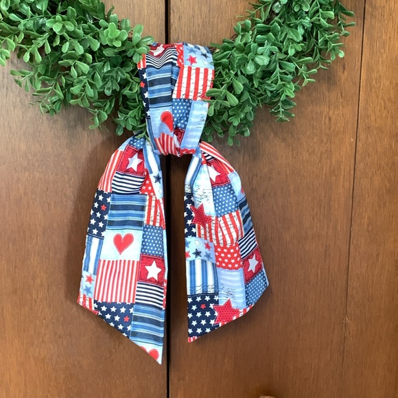 Patriotic Wreath Sash - Picture 2 of 2